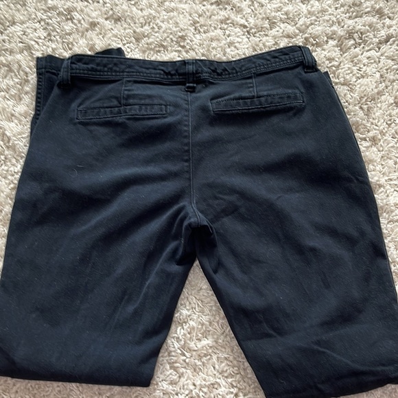 Old Navy ‘The Diva’ size 4 black cotton twill pants with front pockets - Picture 6 of 7